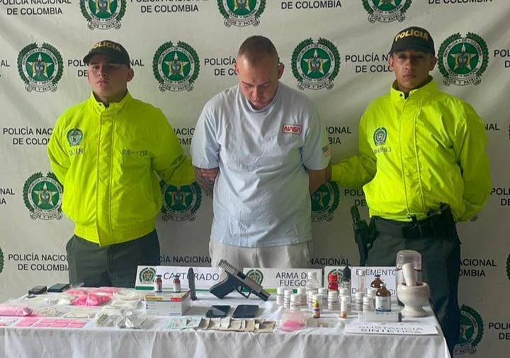 Policías con alias 