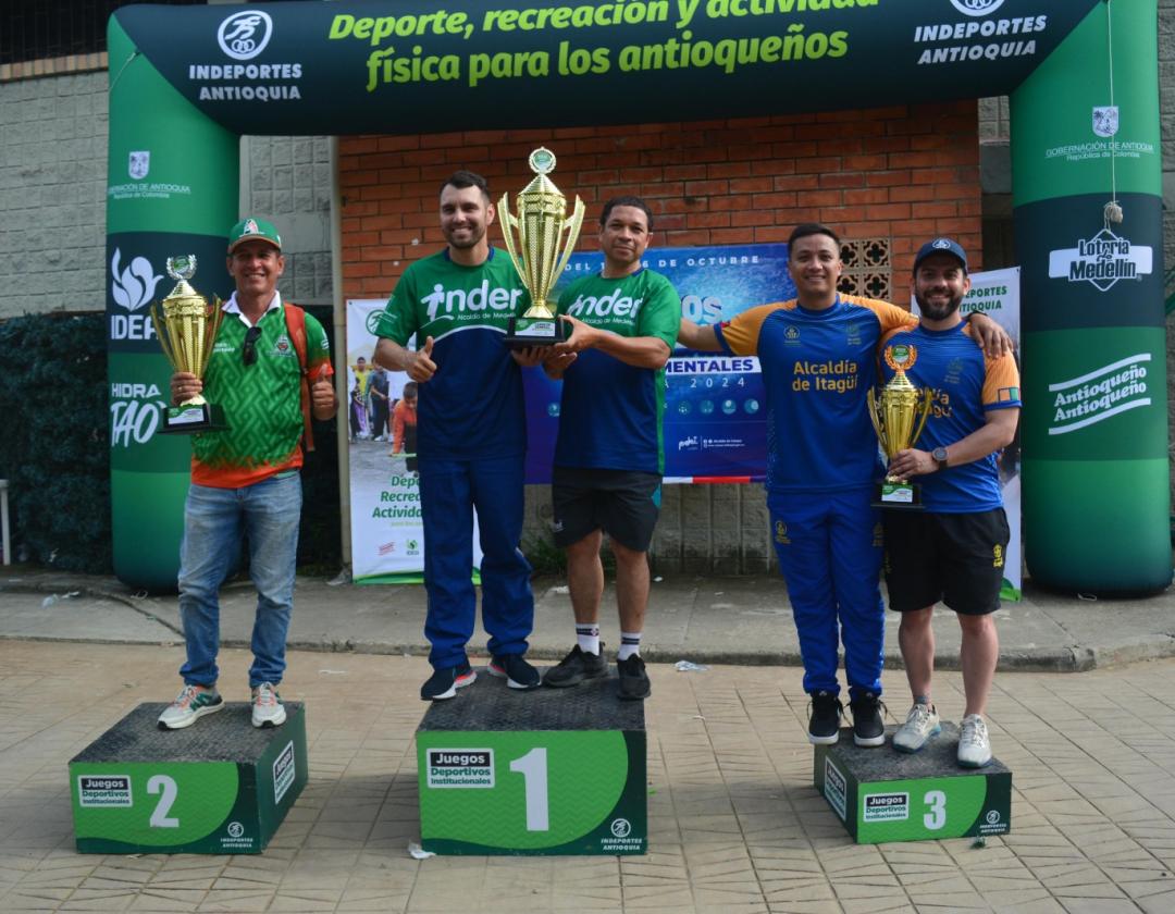 Itagüí en el podium