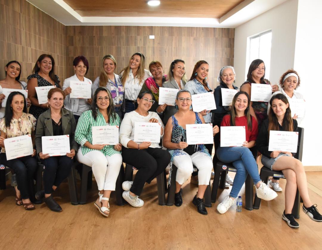 Grupo de mujeres itagüiseñas 
